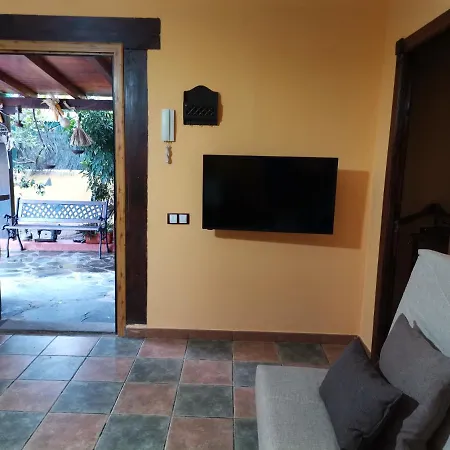 La Almendra San Bartolomé