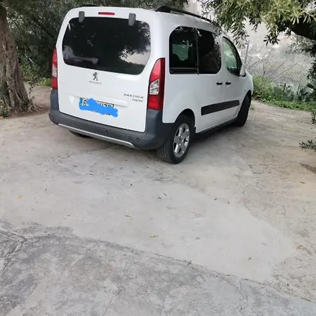 La Almendra Сан-Бартоломе