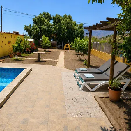 La Almendra San Bartolomé