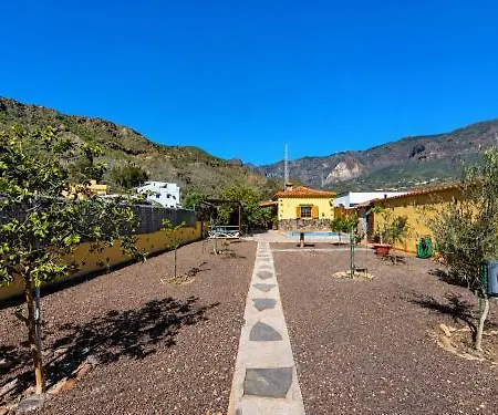 La Almendra *